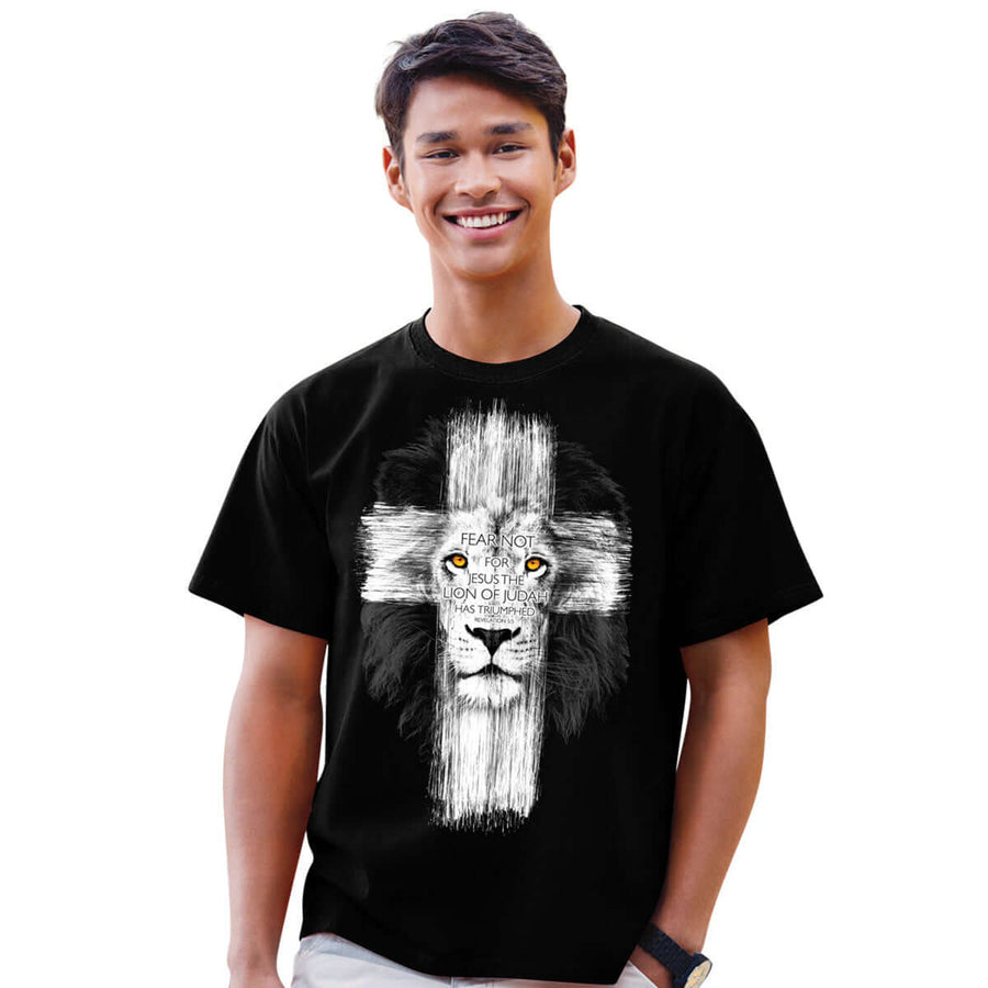 Lion Cross Christian T-Shirt | Kerusso